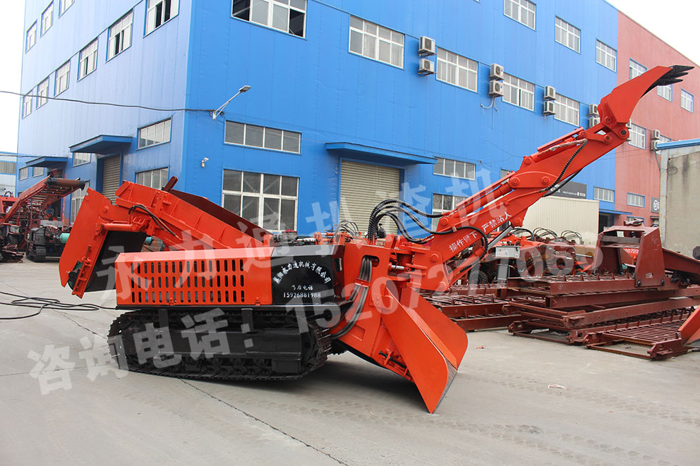 履带折尾扒渣机.jpeg